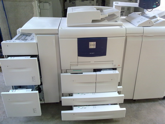 富士施乐高速数码复印机